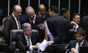 Câmara aprova texto-base do novo arcabouço fiscal