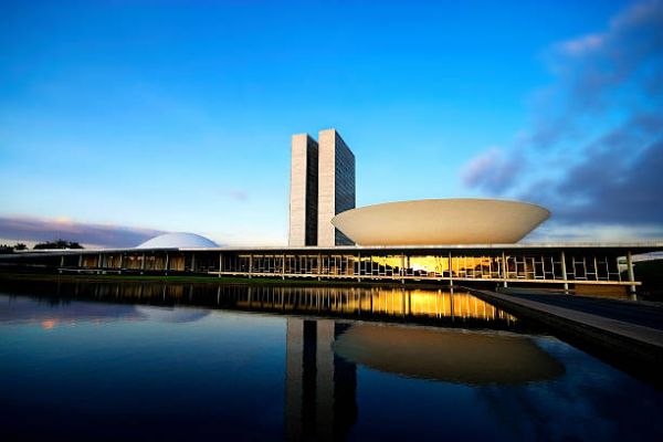PEC 66/2023: um desastre na forma e no conteúdo